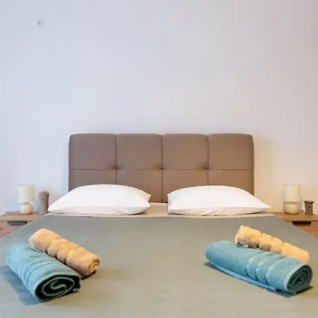 Dominicus Апартаменты Задар